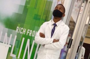 Righton Zulu, Optometrist, Lusaka Eye Hospital in Zambia